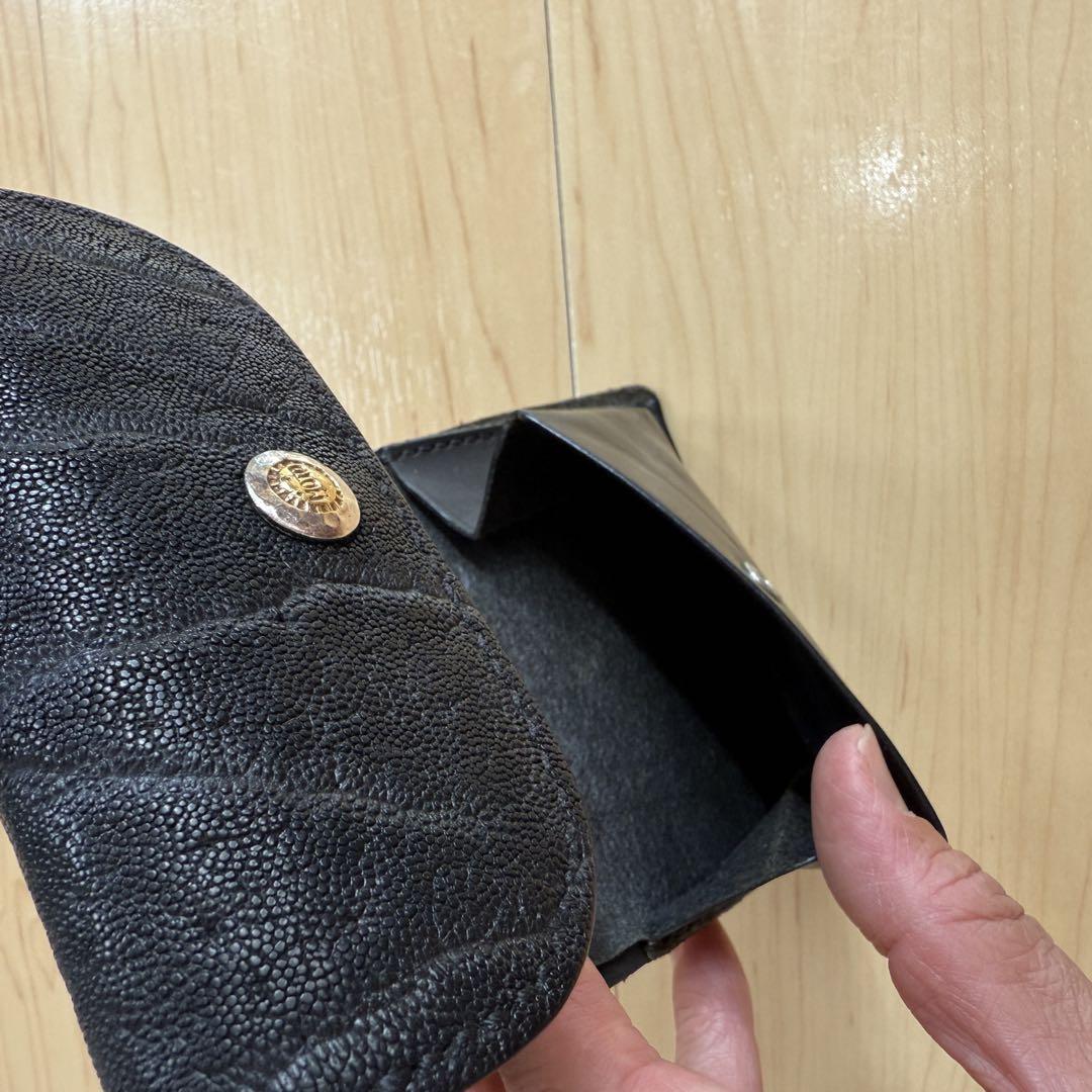 moto コンパクト ウォレット　黒 エレファントレザー 三つ折り財布