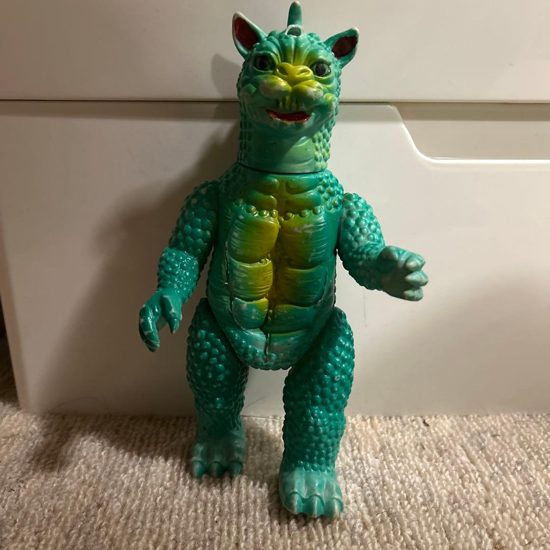 アイテム入荷！ ガバラ フィギュア全体的に状態が悪い