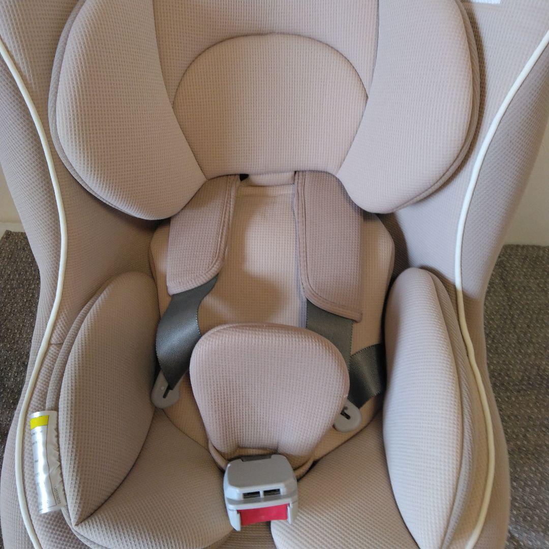 Combi　コッコロS UX　新生児対応　チャイルドシート　ヘーゼルナッツ コンビ コッコロS ヘーゼルナッツ - ベビー用品レンタル ベビー