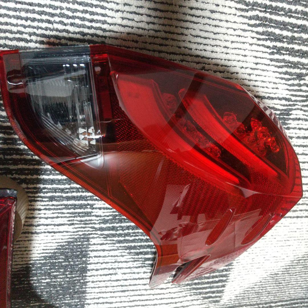 30アルファード前期【美品】寒冷地仕様テールランプ ディマースイッチセット