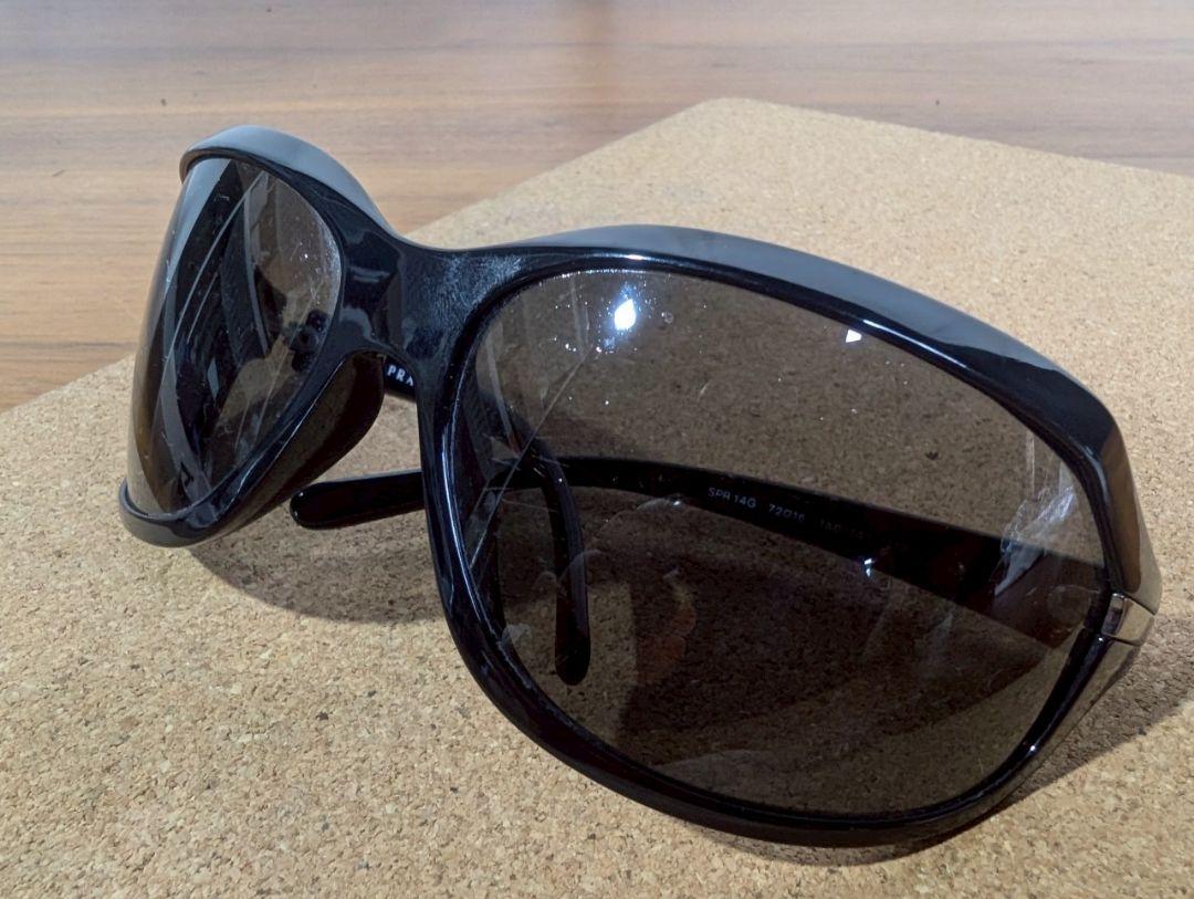 （S.K）PRADA SPR 14G ブラック サングラス