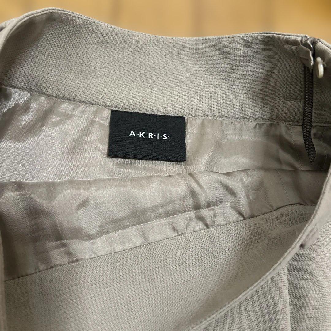 ベージュ セットアップ AKRIS wool silk ウール シルク混スーツ ベージュ セットアップ AKRIS wool silk ウール シルク混スーツ