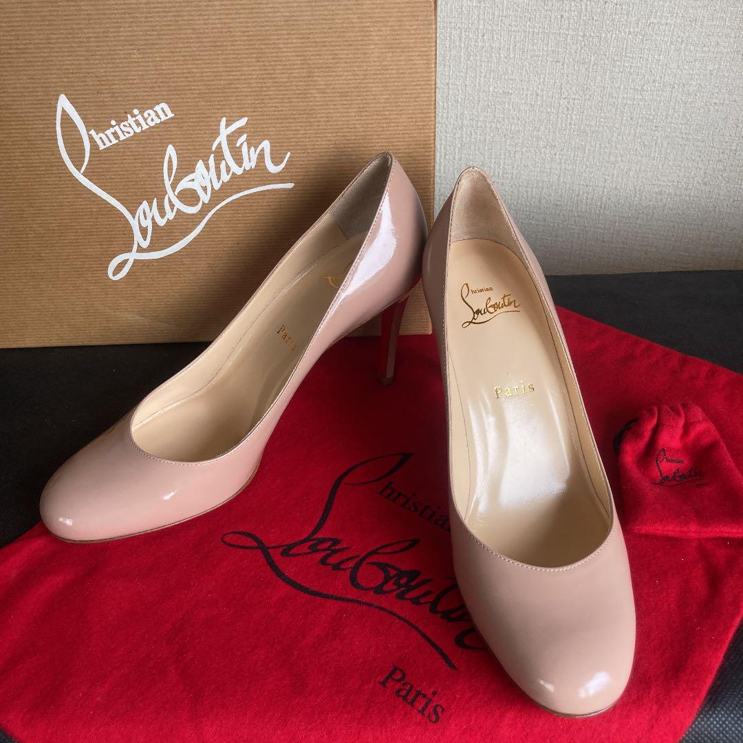 【新品❗️】クリスチャンルブタン パンプス  ピンクベージュ 37