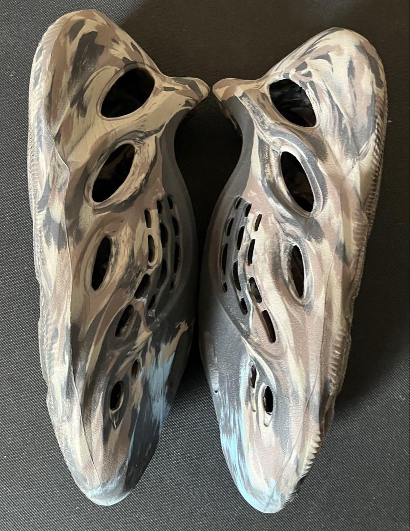 adidas YEEZY サンダル