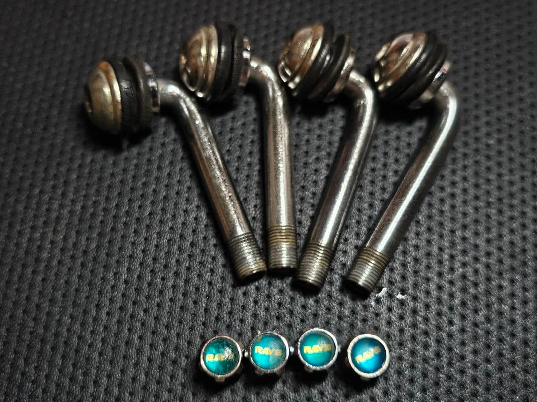 L型90度インサイドバルブ L65 RAYSマーク 品番：15（L65）90