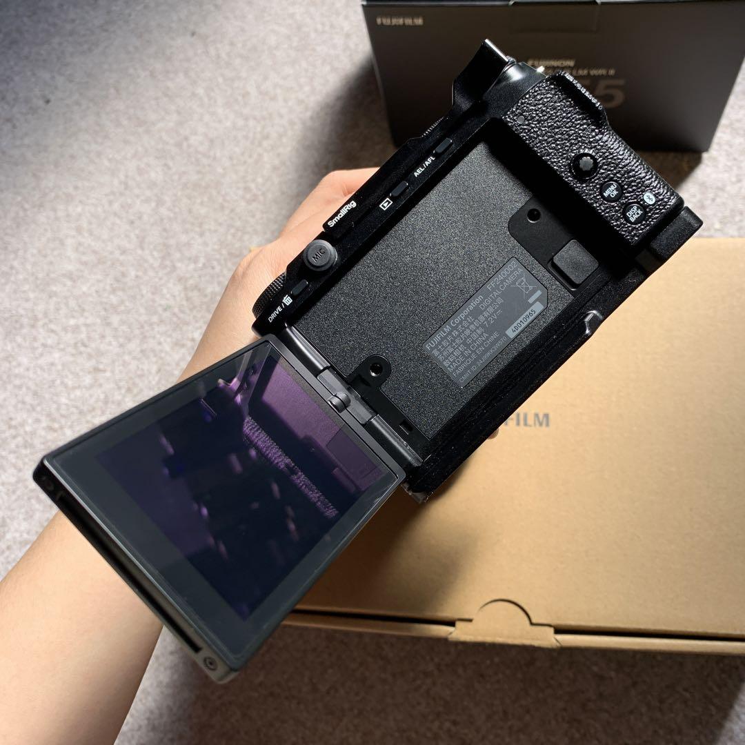 FUJIFILM XM5 ブラック　ボディ単体