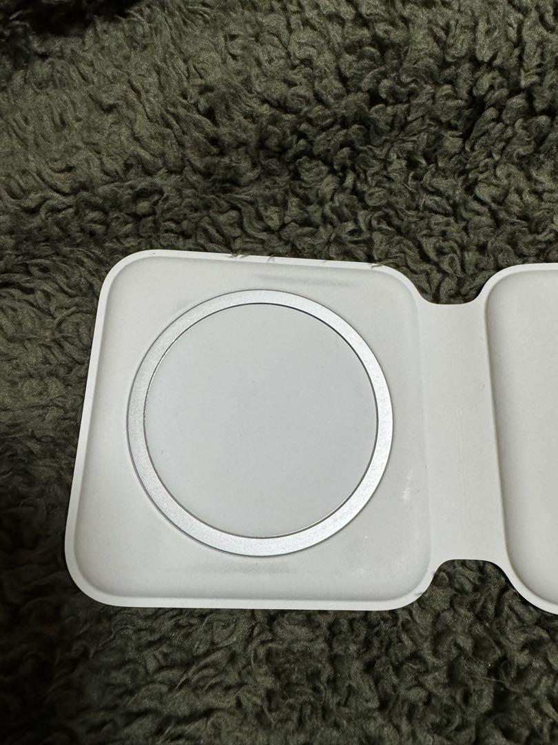 Apple純正MagSafe デュアル充電パッド