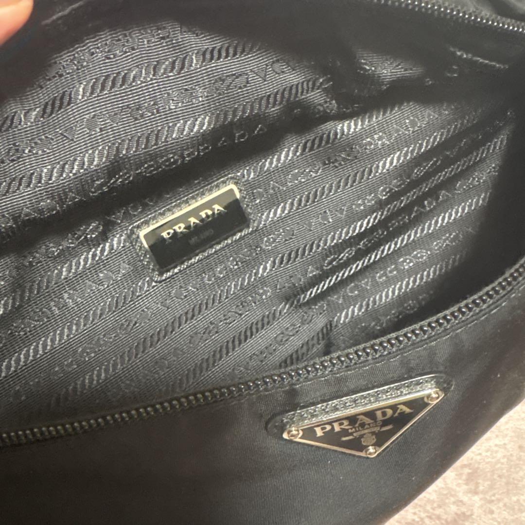 PRADA ボディバッグ・ウエストポーチ