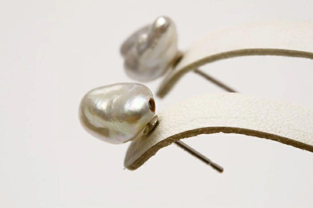 年末のプロモーション特価！ 南洋白蝶真珠パールピアス K14WG製 シルバーカラー 7mm ケシ アクセサリー