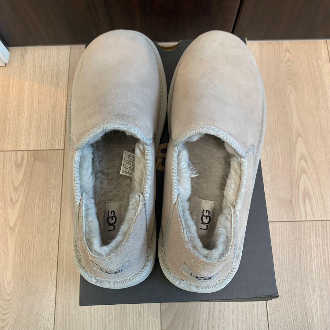 UGG
