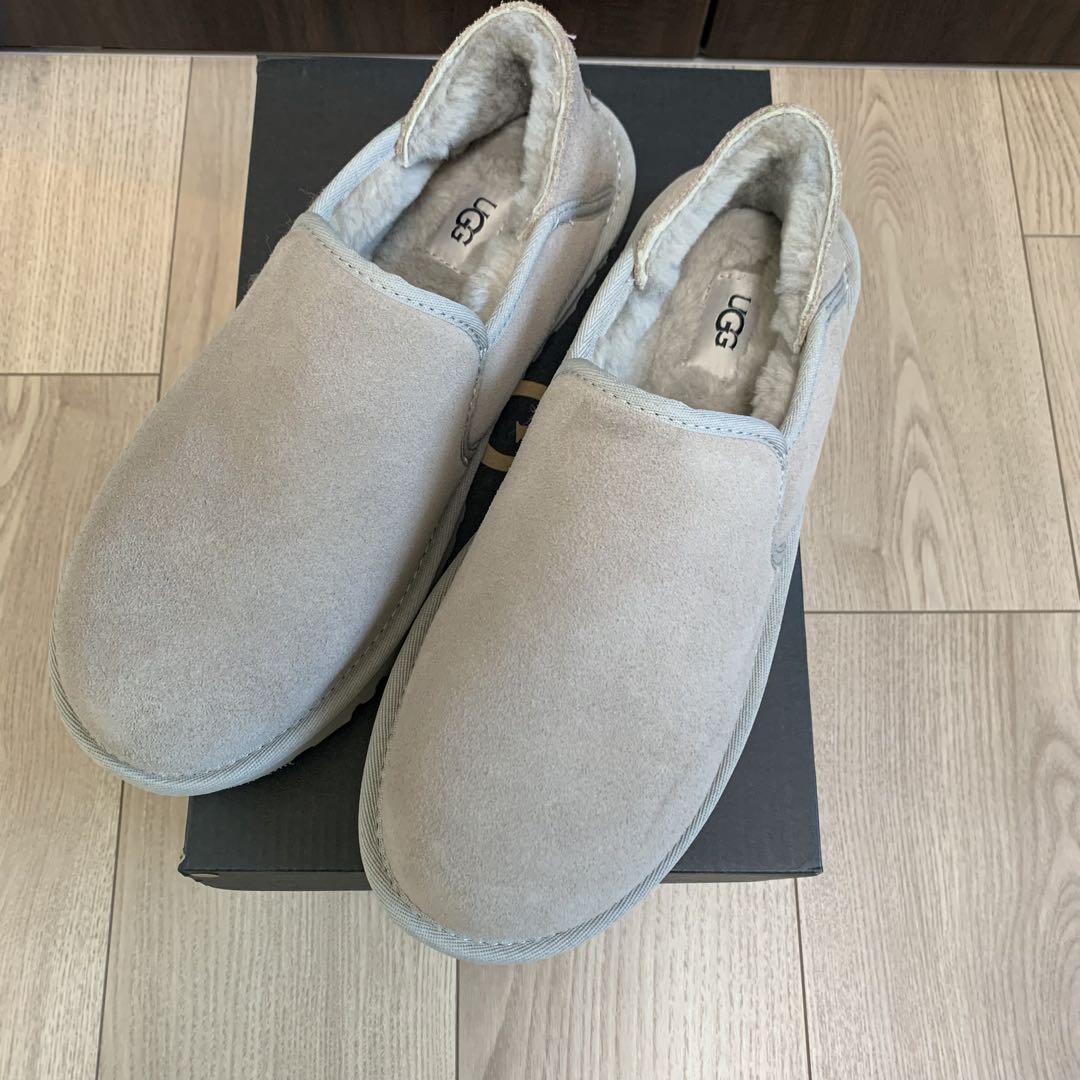 UGG