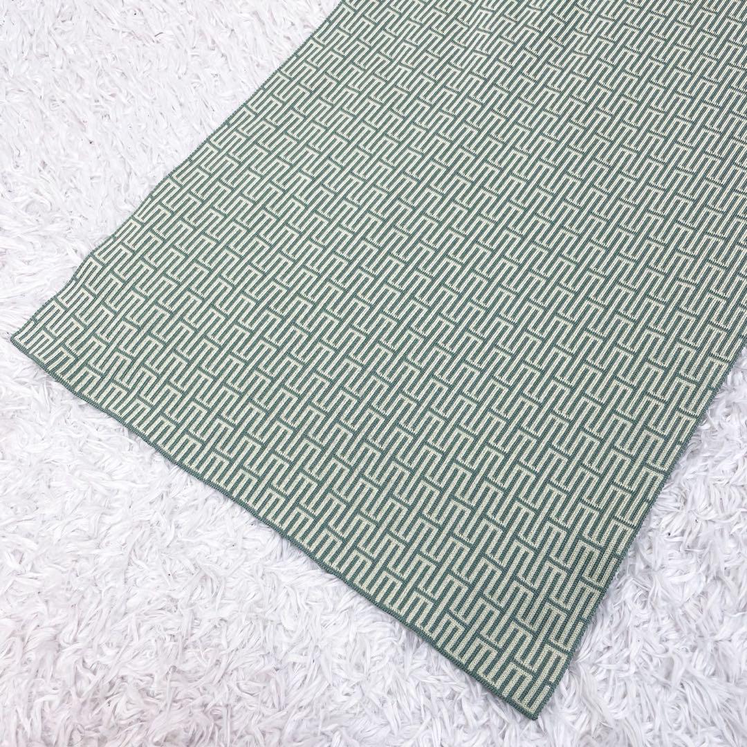 鑑定済・近年極美品 エルメス Hロゴ 総柄 シルク100% ストール