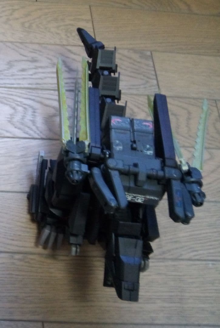 ゾイド バーサクフューラー 黒色