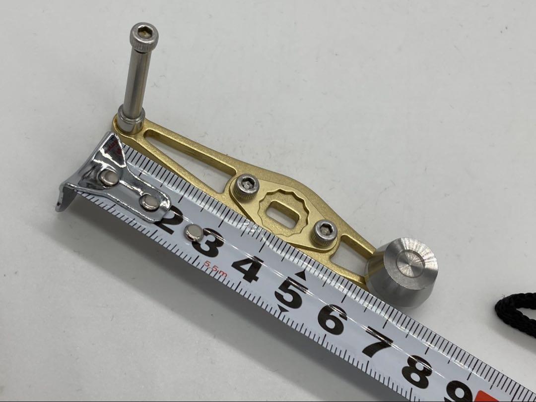 美品　アベイル シマノ用 シングルハンドル カルカッタ コンクエスト50 51