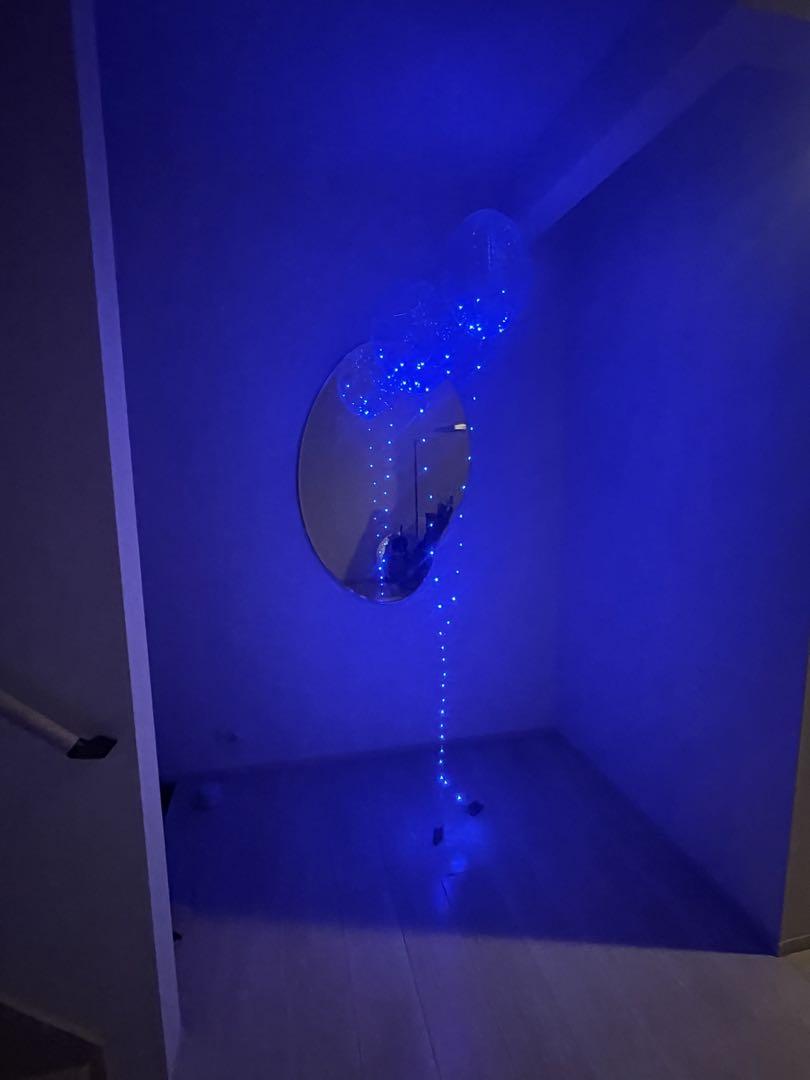 即発送【浮かせてお届け】LEDヘリウムバルーン　風船ブルーライト付とピンクハート