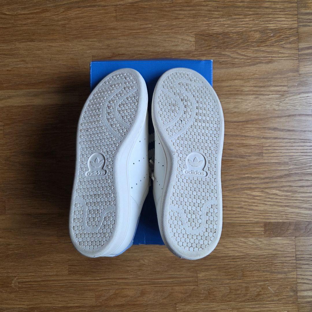 adidas　アディダススタンスミス　ホワイト/ブルー　２４cm
