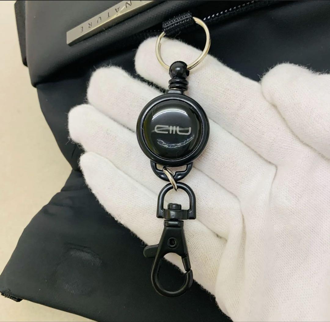 バッグ R1 Sling Bag NIID