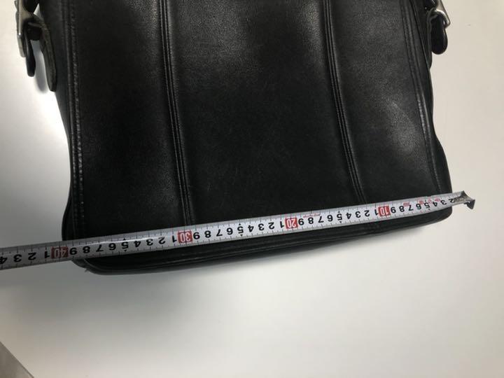 お洒落 coach コーチ レザー ショルダーバッグ 本革
