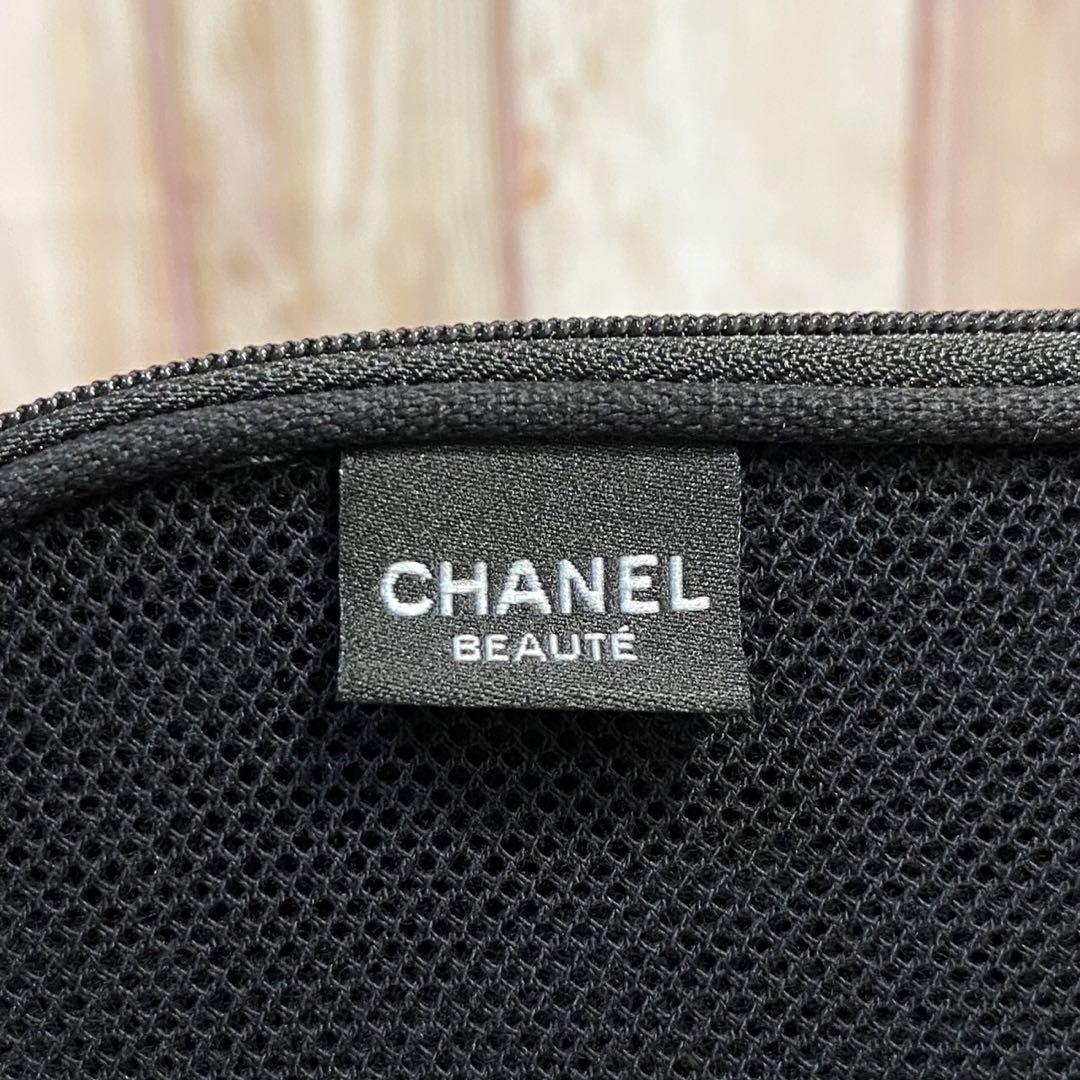 シャネル　CHANEL　ボックス型ポーチ　トラベルポーチ　ノベルティ　3点セット