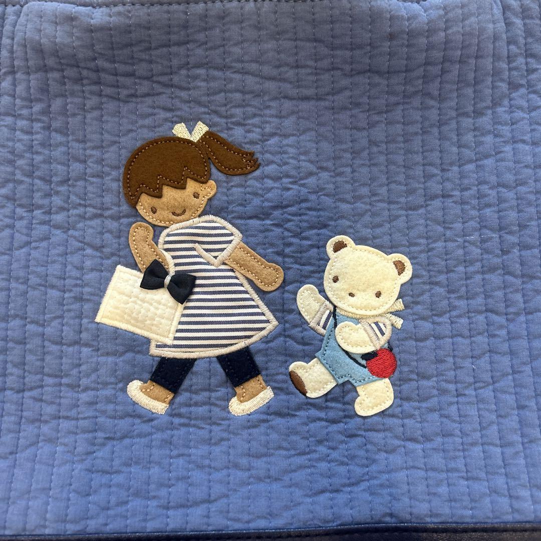 ファミリア ピオヌンナル ミルク トートバッグ レッスンバッグ