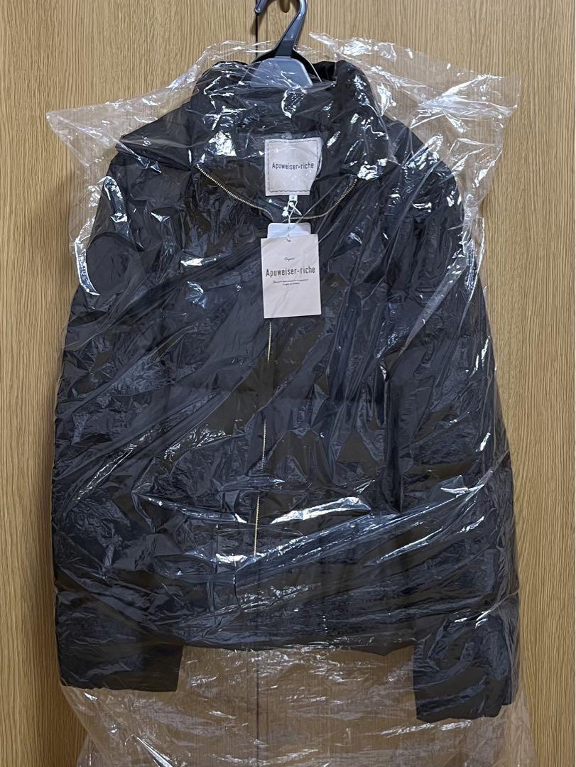 【新品未使用タグ付き】Apuweiser-riche〈撥水〉ペプラムダウン M