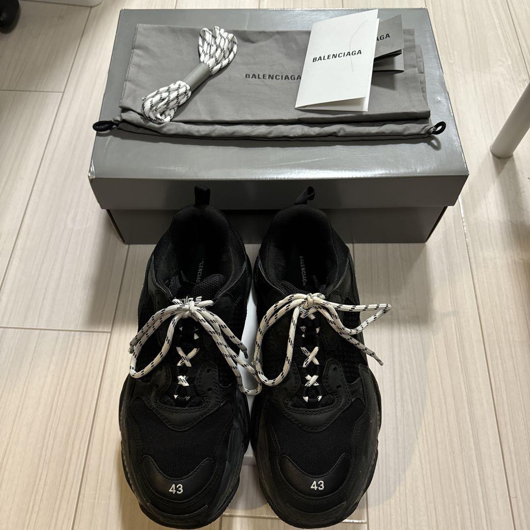 BALENCIAGA スニーカー トリプルS triples 43