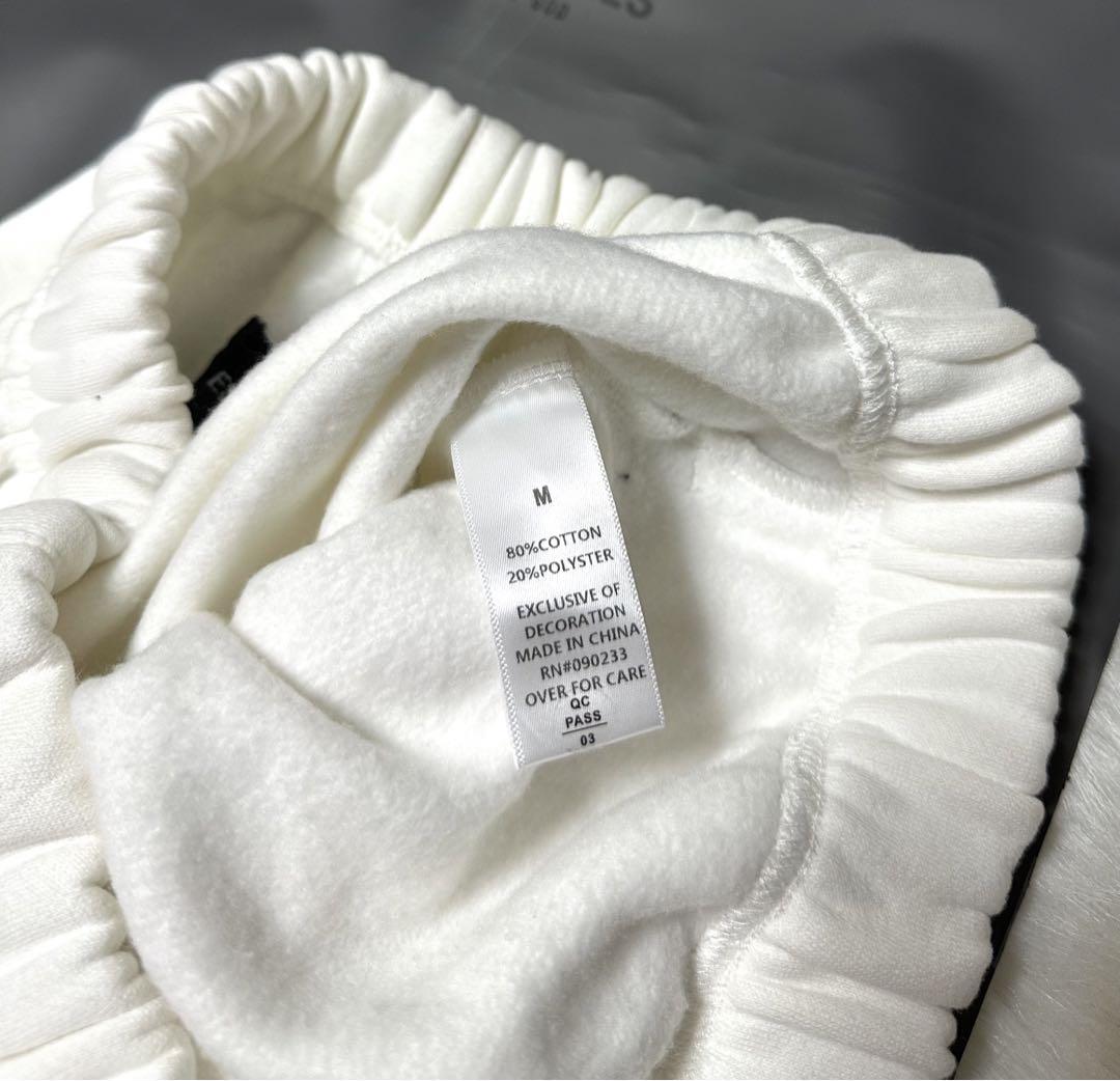 ESSENTIALS FEAR OF GOD ハーフパンツ　ホワイト　Mサイズ