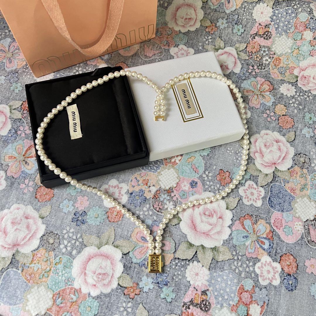 人気商品！ミュウミュウ MIU MIU パール ネックレス