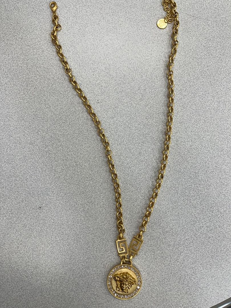 春のコレクション セール versace versace 30%OFF ネックレス 通販