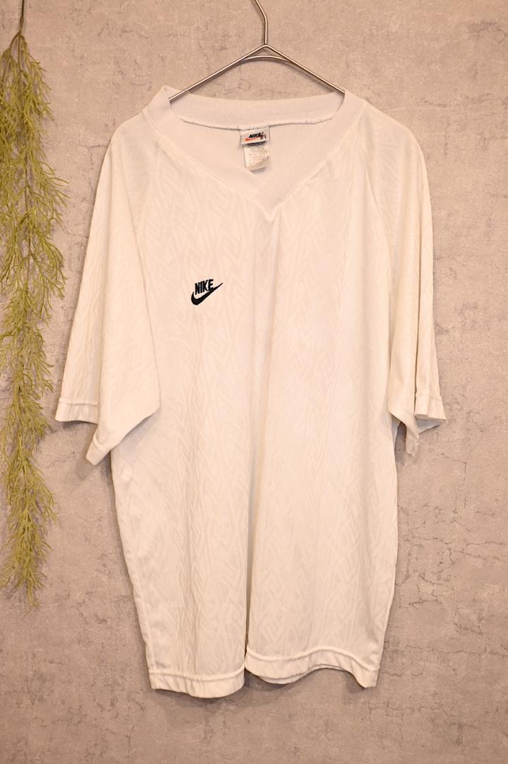 ウェア 90s Nike Red Swoosh Jersey T-Shirt