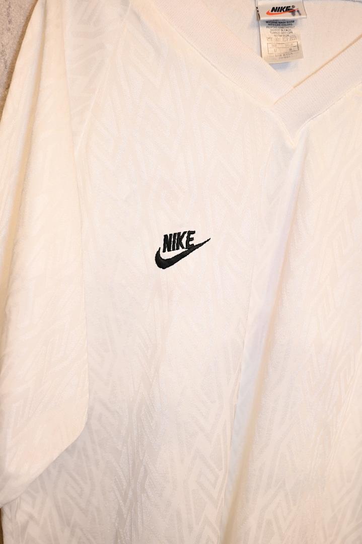 ウェア 90s Nike Red Swoosh Jersey T-Shirt