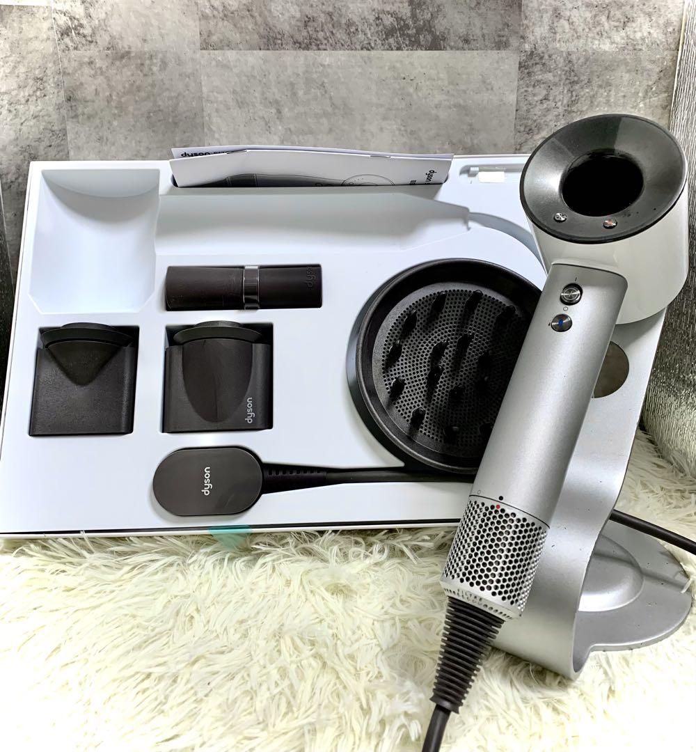 ダイソン dyson ドライヤー HD01