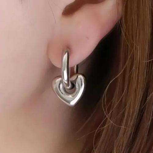 ハート ピアス シルバー ANNIKA INEZ アニカイネズ ピアス Heart Hoops Sml E926-SML