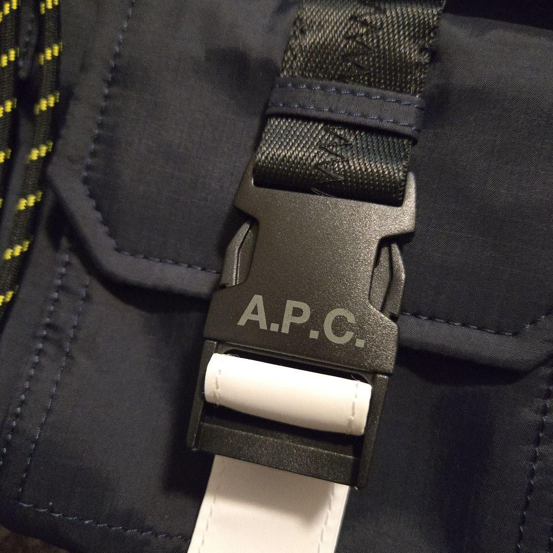 A.P.C. Trek ヒップバッグ ボディバッグ ダークネイビー アーペーセー A.P.C. Trek ヒップバッグ ボディバッグ ダークネイビー アーペーセー