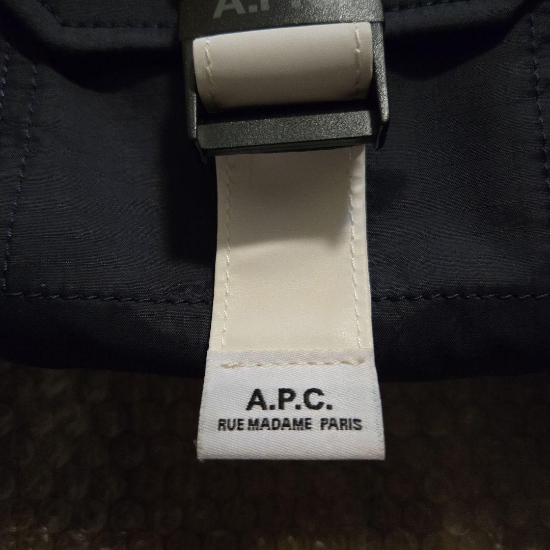 A.P.C. Trek ヒップバッグ ボディバッグ ダークネイビー アーペーセー A.P.C. Trek ヒップバッグ ボディバッグ ダークネイビー アーペーセー