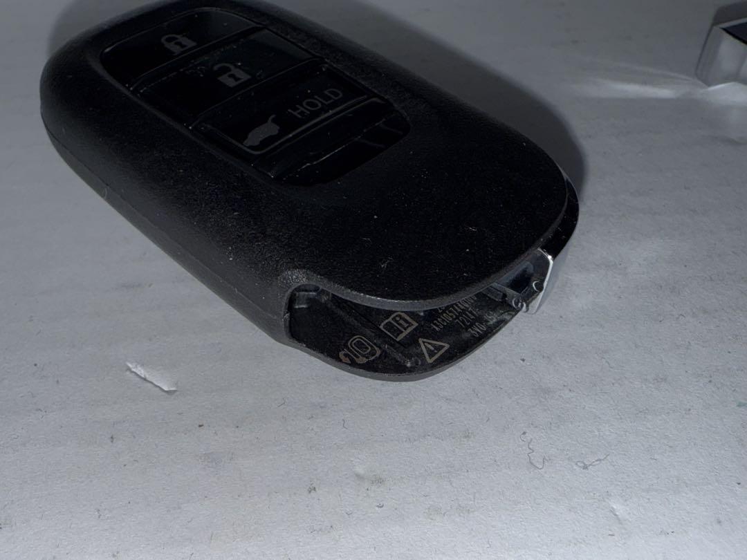 ホンダ 純正スマートキー ZR-V No2 72147-3V0-J51 - メルカリ ホンダ 純正スマートキー ZR-V No2 72147-3V0-J51 - メルカリ