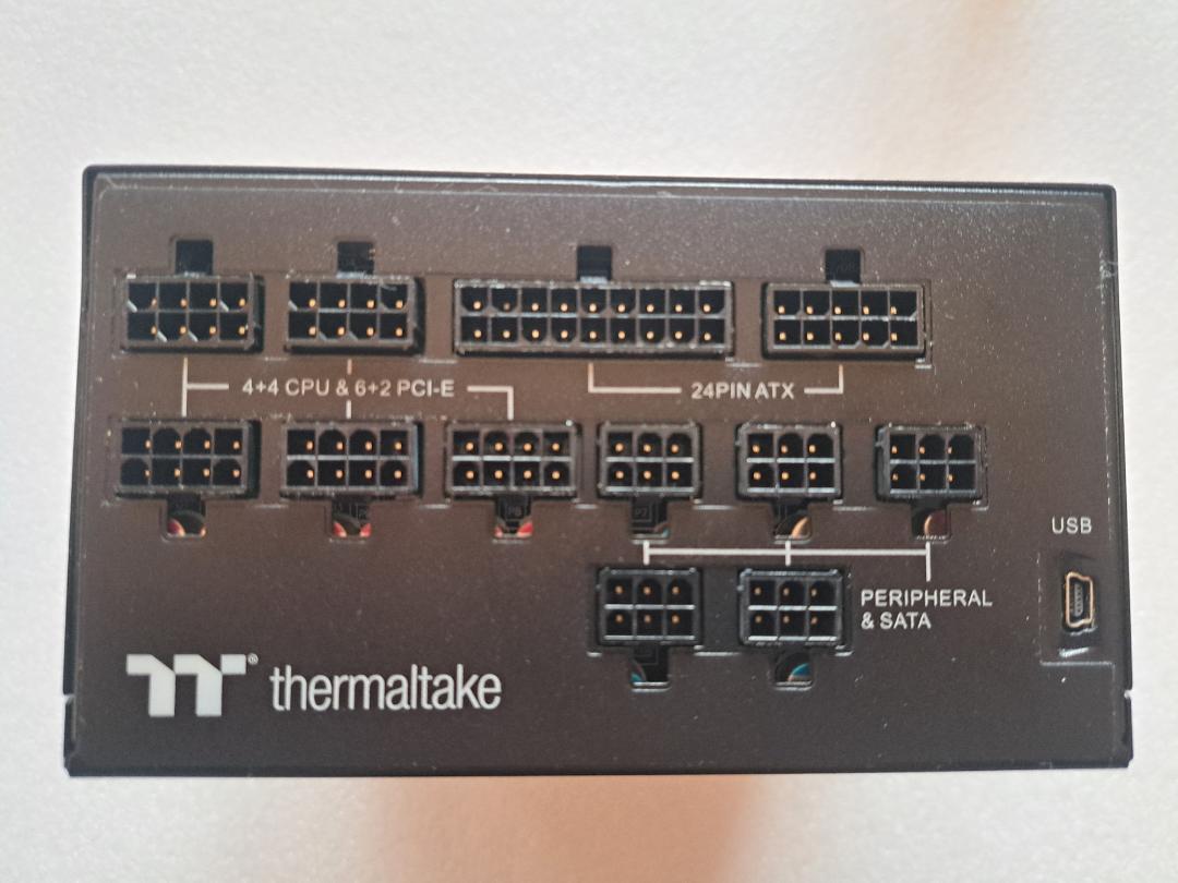 電源ユニット Thermaltake Toughpower iRGB Plus 1200W