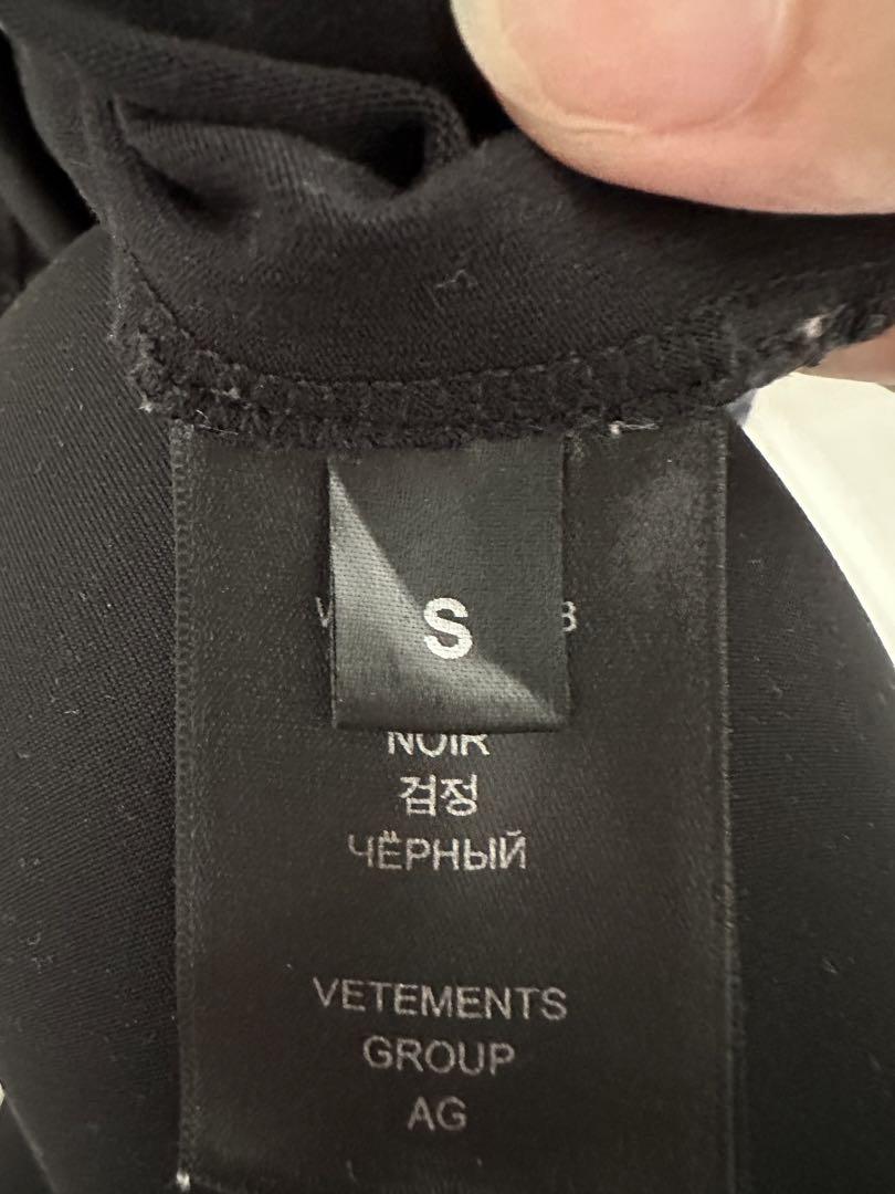 Vetements Tシャツ レディース