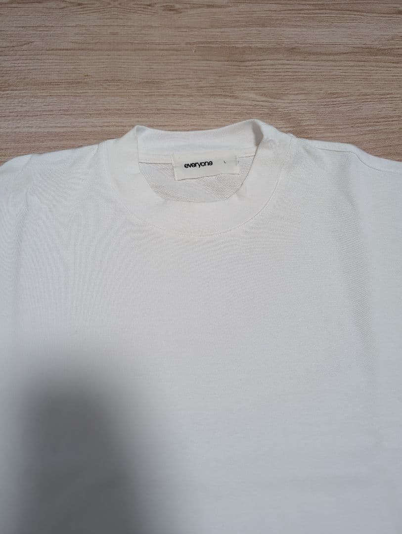 美品＊everyone Tシャツ