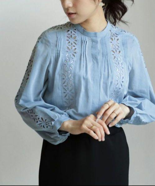 【美品】Jines　シフォンオリジナルレース長袖ブラウス　ノーカラー
