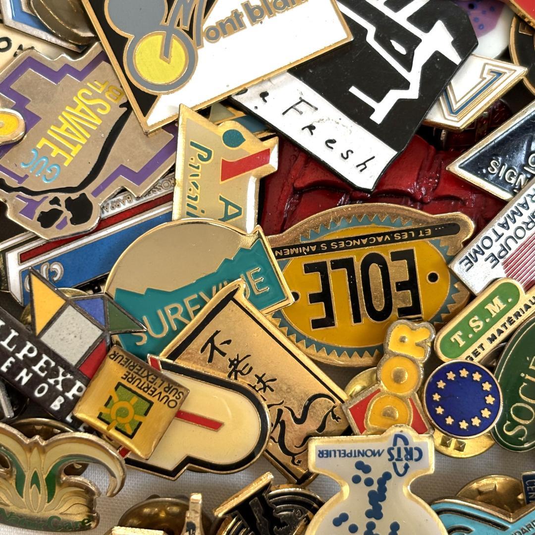38304 フランス雑貨 フレンチ ピンバッジ200個セット ピンズ まとめ売り
