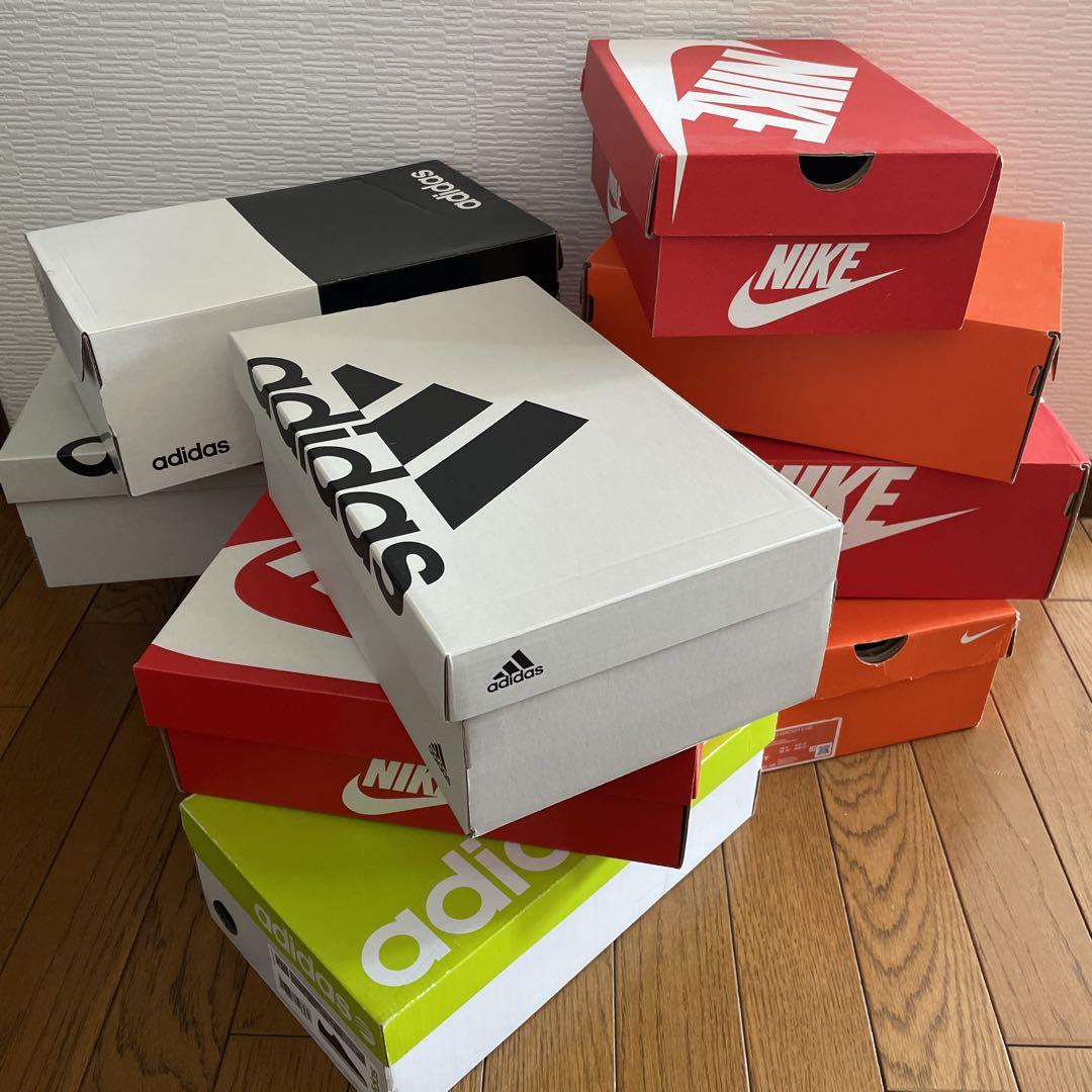 ナイキNIKE アディダスadidas 箱 靴箱 空き箱 空箱 送料込 匿名