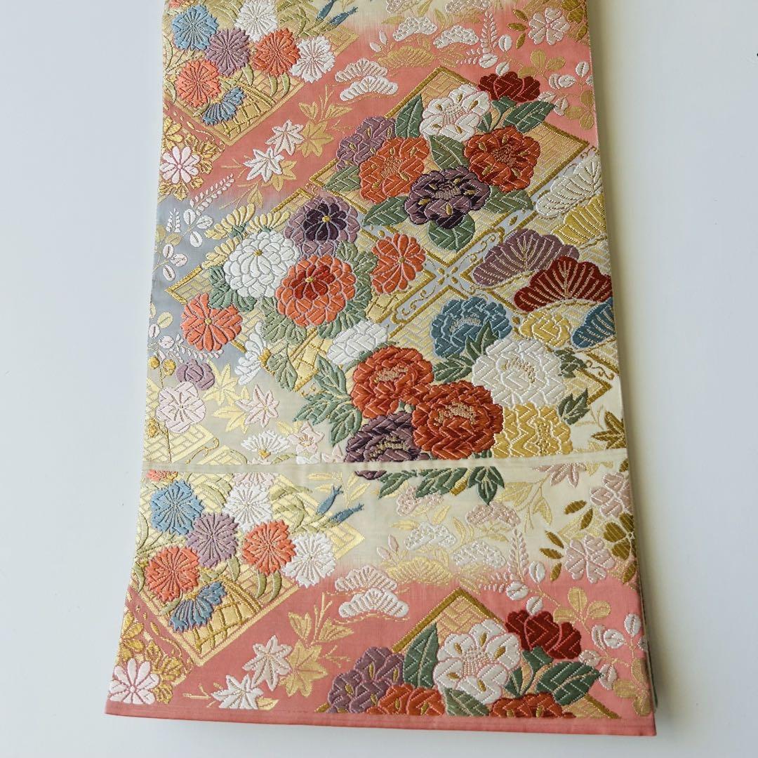 袋帯 豪華唐織 花柄 金糸 素敵なデザイン 六通 正絹 T-4849