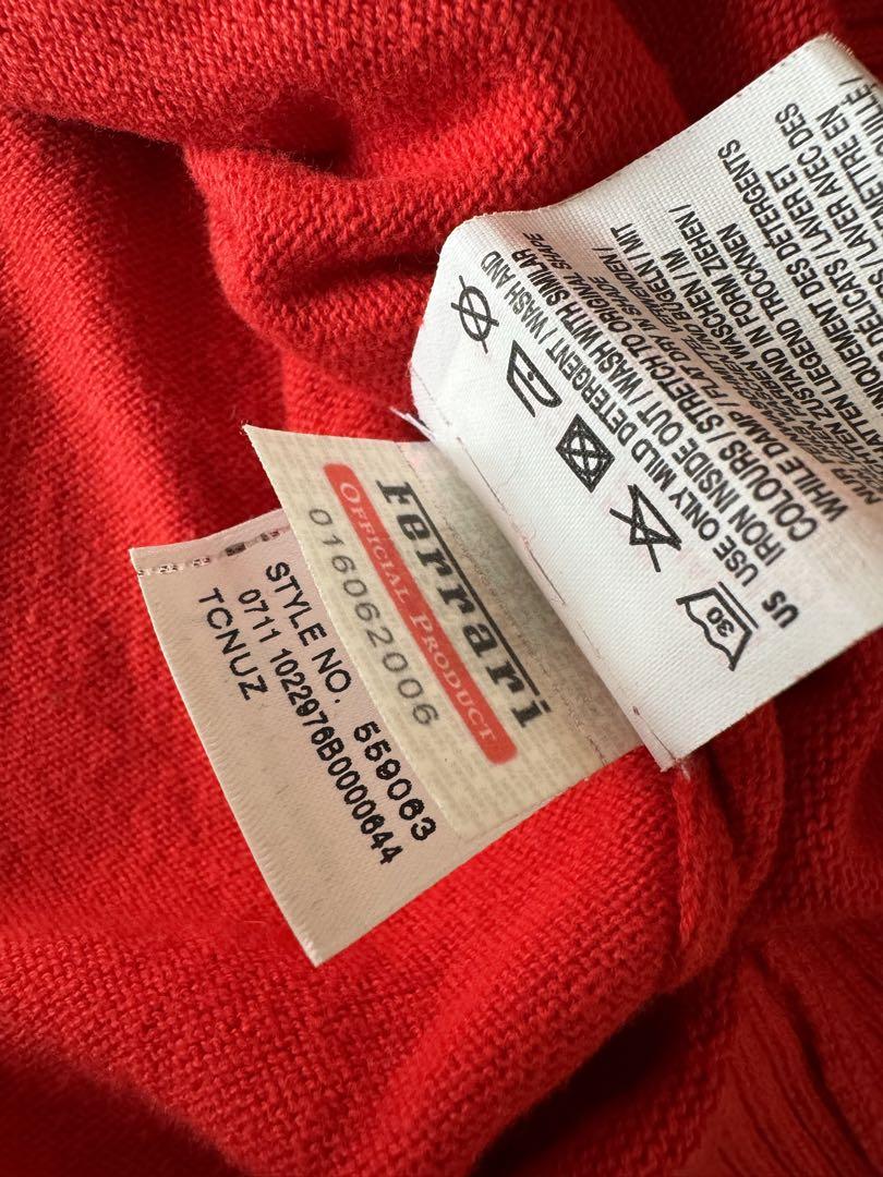 Ferrari Puma Vネック赤ニットセーター