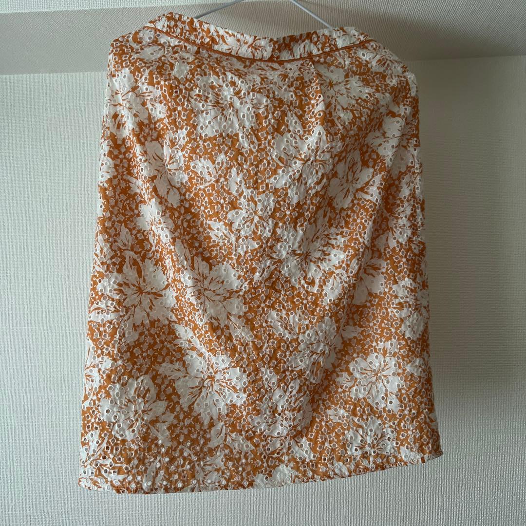 スカート　膝丈　花柄　M