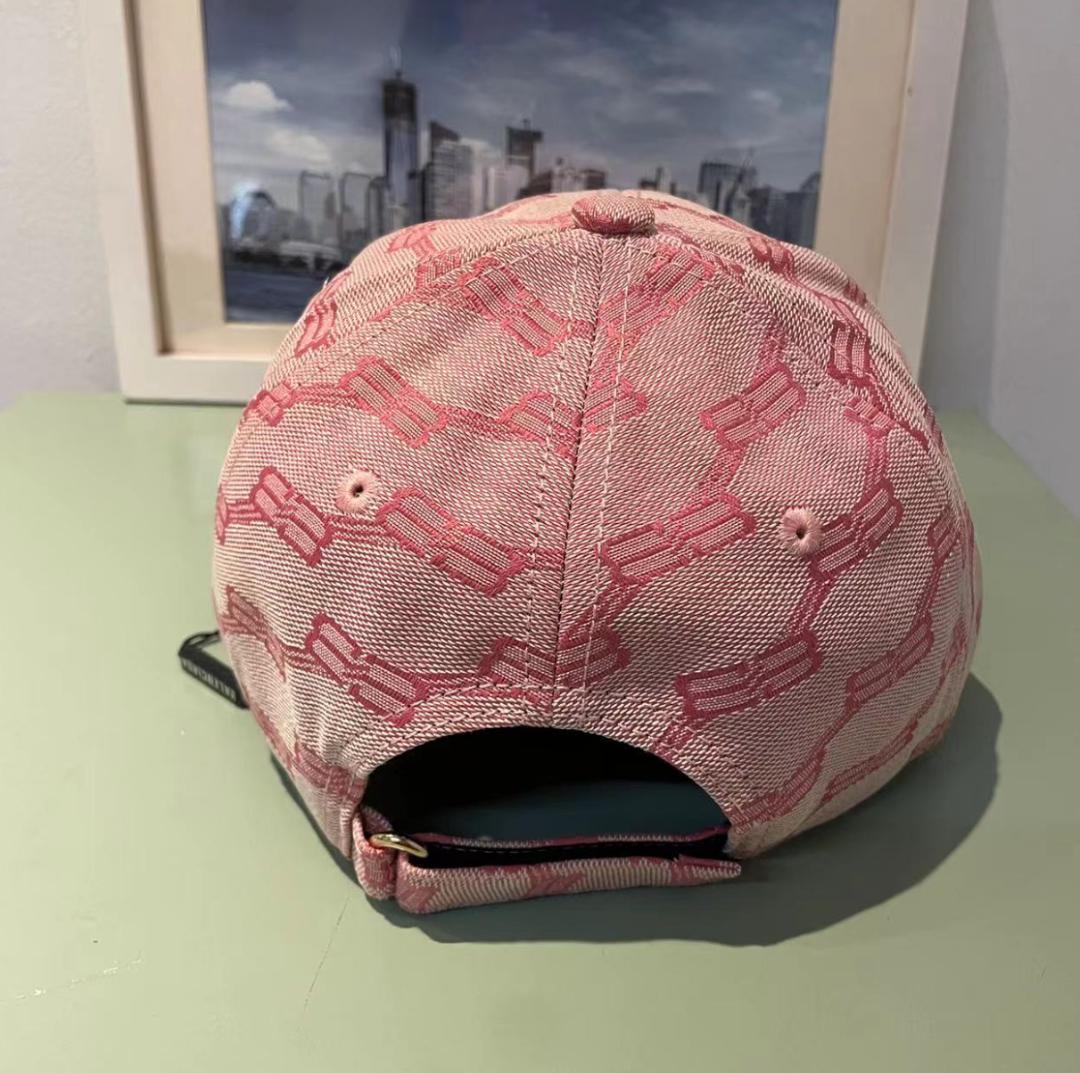 ピンク刺繍ロゴベースボールキャップ ホワイトピンク刺繍ベースボールキャップ - メルカリ