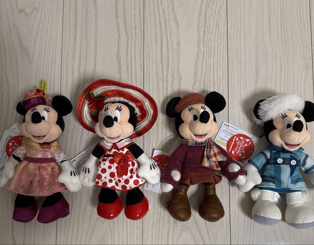 【新品未使用】ミニーのスタイルスタジオ ミニスタ ぬいぐるみバッジ 4体セット