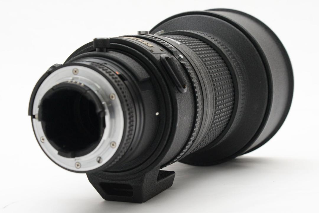 Nikon ED AF NIKKOR 300mm F2.8 望遠レンズ