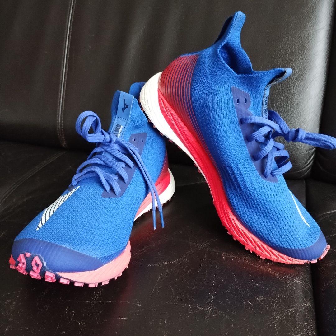 未使用 Mizuno ウエーブデュエルネオ ハイカット スニーカー 25cm