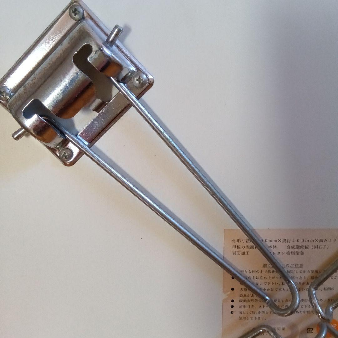 チャーミーキティテーブル 折り畳み傷や汚れあり